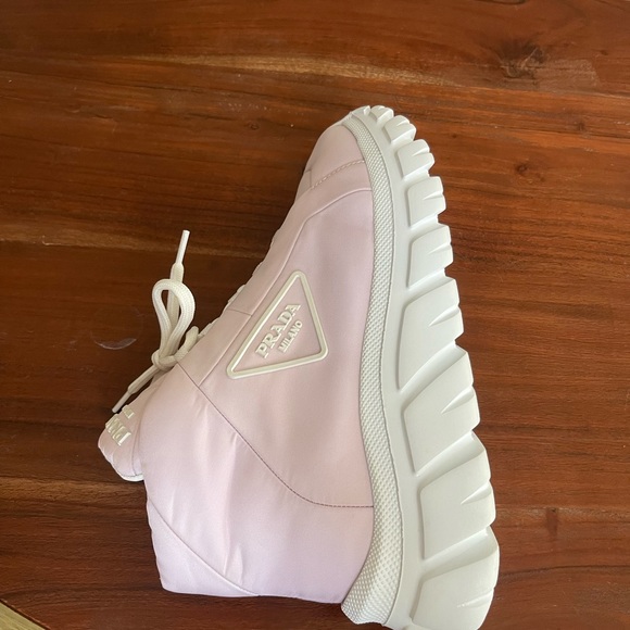 PRADA NYLON PIUMA ALABRASTO (pink) SNEAKERS - Picture 9 of 16